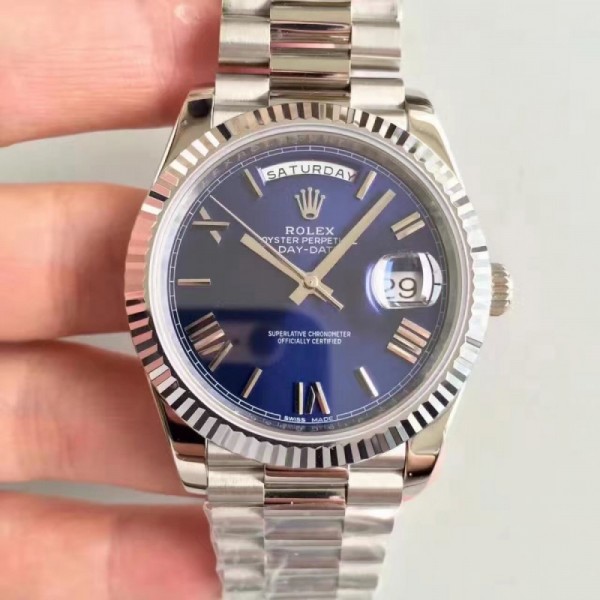 UK Stainless Steel 410L Rolex Day-Date 40 228239 N Stainless Steel Blue Dial Swiss 3255